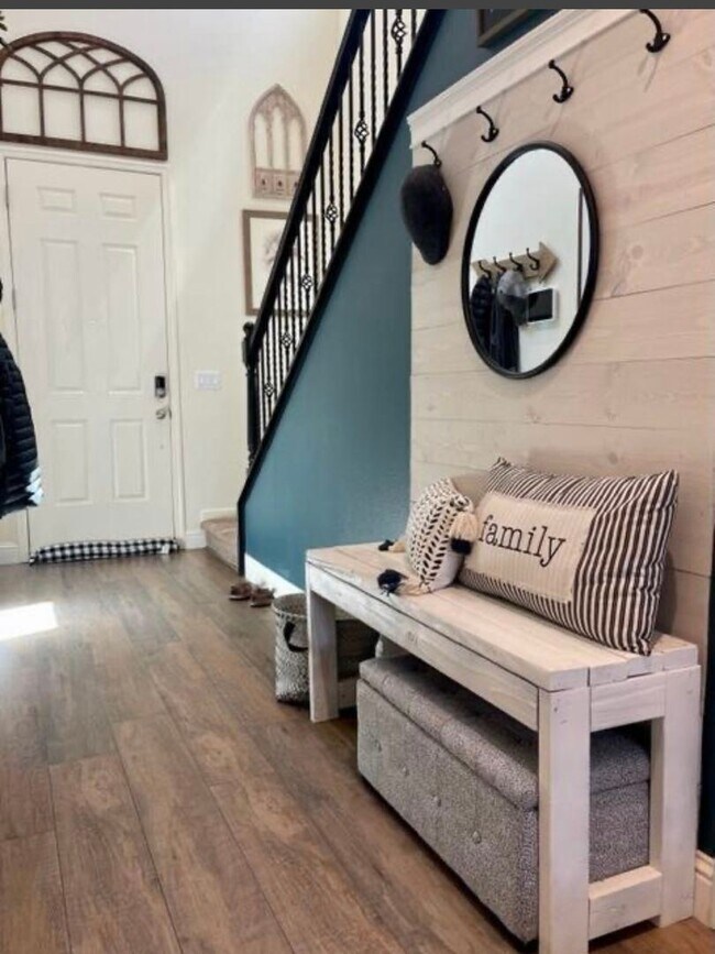 Foto del edificio - 3 br, 3 bath House - 6282 E. Creek View Ln