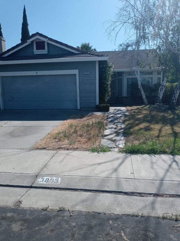 Primary Photo - Desirable 1 Story Home in Weston Ranch