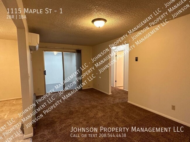 Foto del edificio - 1115 Maple St
