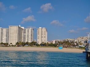 Building Photo - 133 N Pompano Beach Blvd