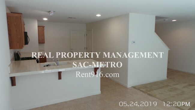 Building Photo - 8981 Great Rock Cir