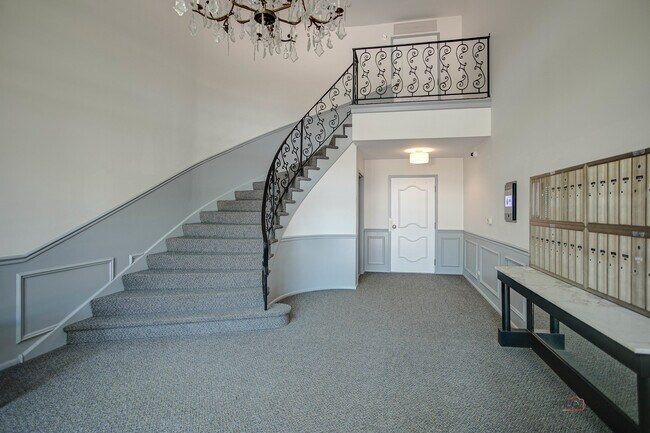 Foto del edificio - 1220 Park Ave W