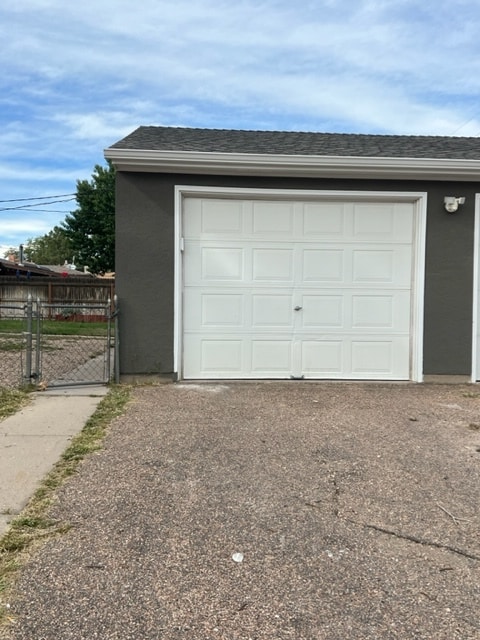 Building Photo - 544 Henry Ave