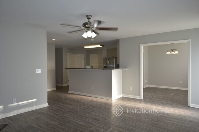 Building Photo - 508 Birchwood View Point