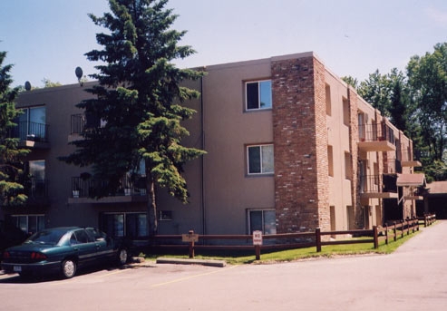 Elmwood Apartments Rentals - Anoka, MN | Apartments.com