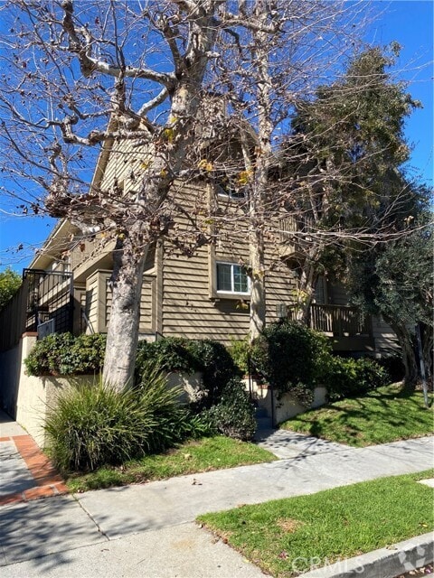 Building Photo - 3127 Bagley Ave