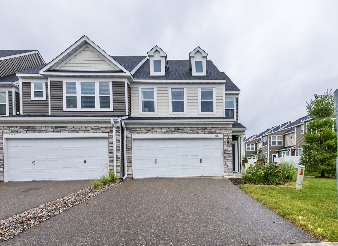Foto principal - 5161 94th Ln N