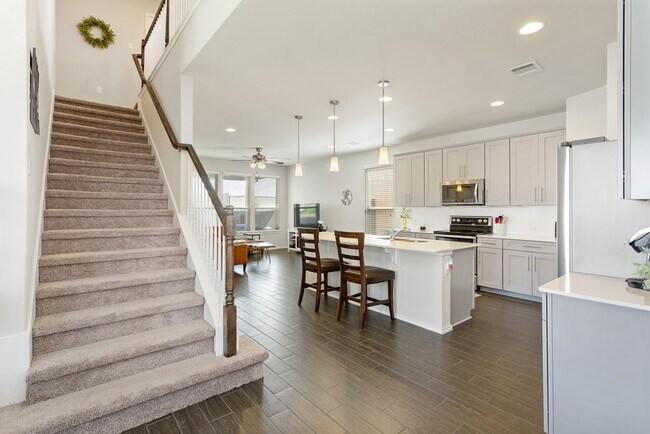 Foto del edificio - 3700 Kennedy Grace Ln