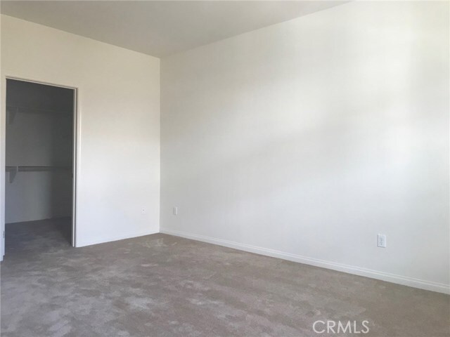 Building Photo - 319 N Edenfield Ave