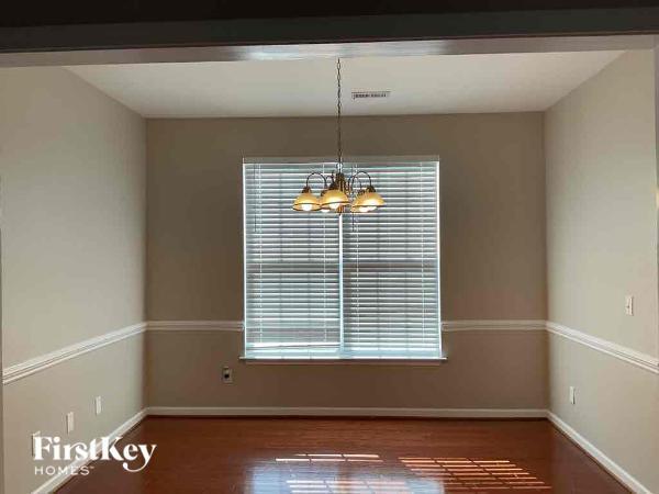 Foto del edificio - 6319 Ridge Haven Rd
