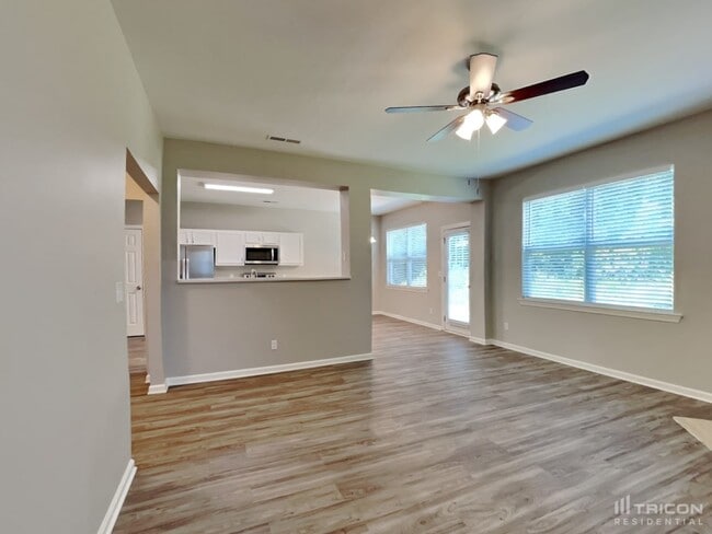 Foto del edificio - 3511 Scotland Ridge Ct