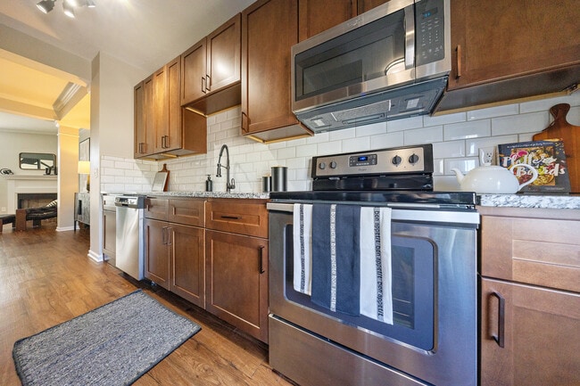 Building Photo - Cortland at New Albany