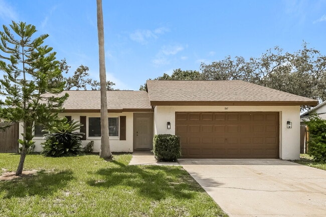 Building Photo - 747 Climate Dr