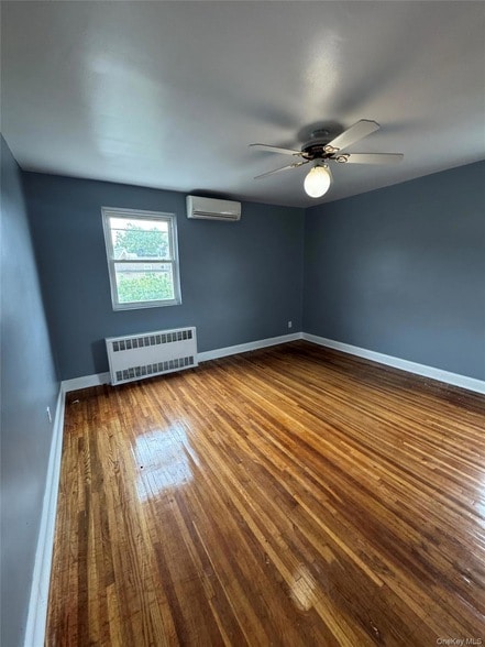 Building Photo - 153-32 77th Ave