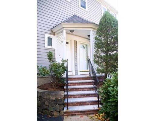 Building Photo - 84 Walpole St
