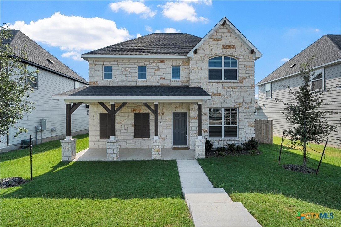 Foto principal - 209 Villars Dr