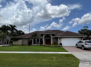 Building Photo - 1250 Barnstaple Cir