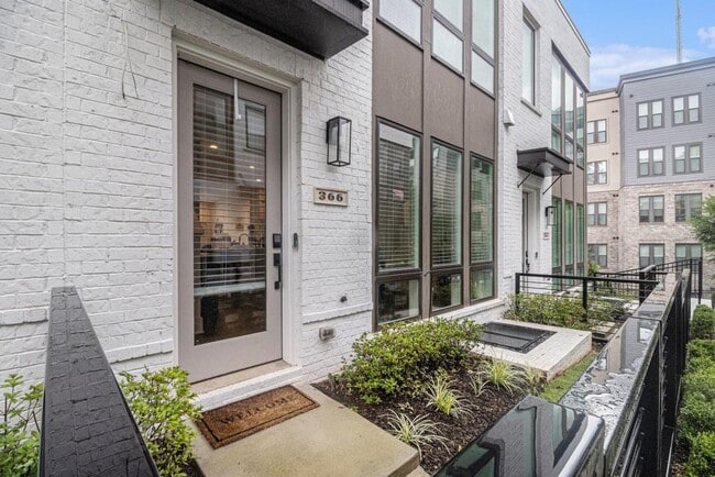 Foto del edificio - 366 Gibson St SE