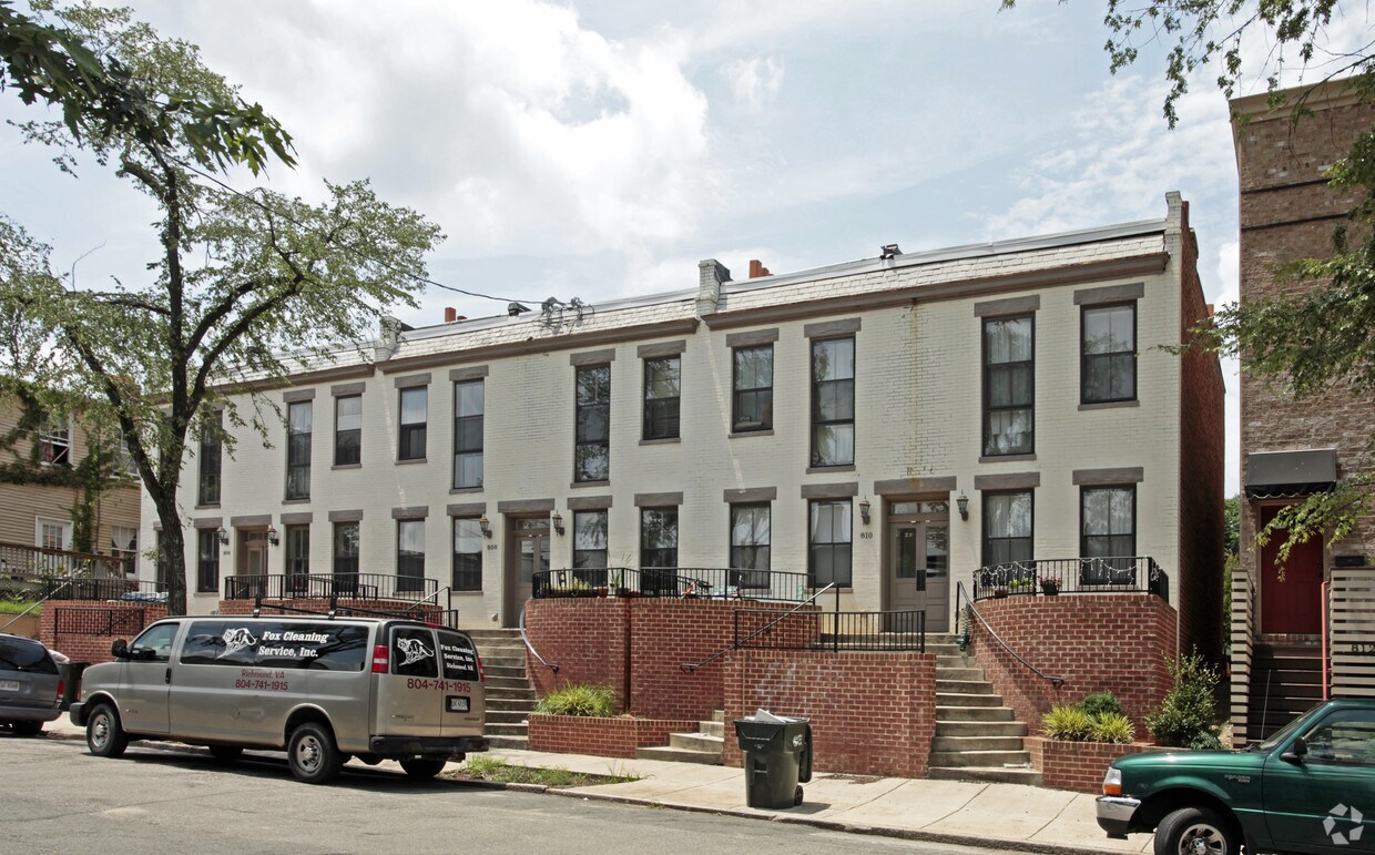 Building Photo - 806-810 Norton St