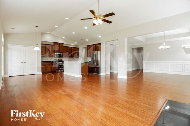 Building Photo - 129 Lindera Preserve Blvd