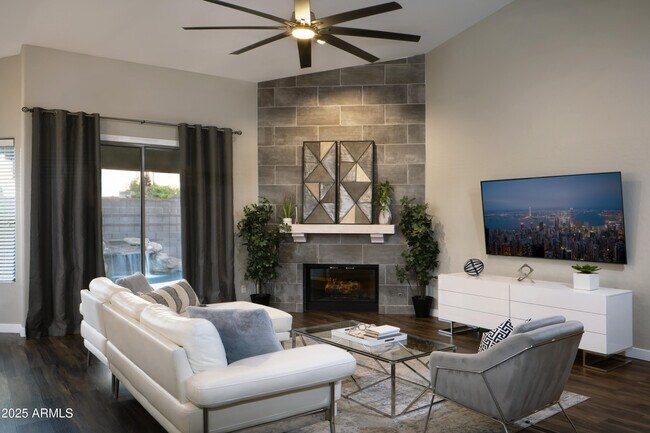 Foto del edificio - 14424 N 64th Pl