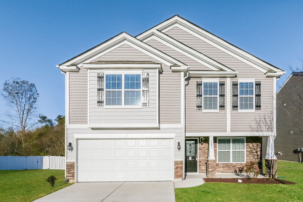 Foto principal - 1231 Farm Branch Dr SW