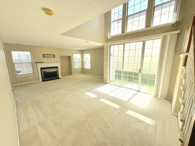 Foto del edificio - 3 BEDROOM CONDO FOR RENT IN CHESAPEAKE - A...