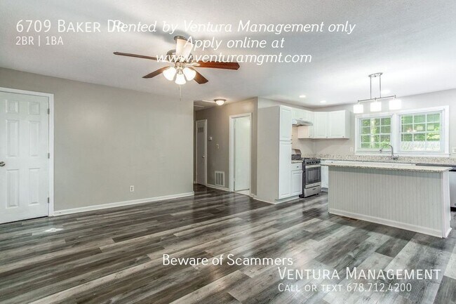 Foto del edificio - 6709 Baker Dr