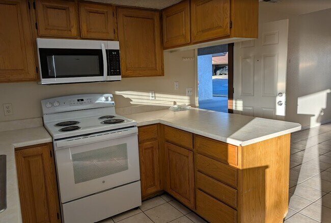 Foto del edificio - 1075 N 1400 W