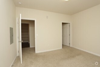 Interior Photo - Palisades at the Park