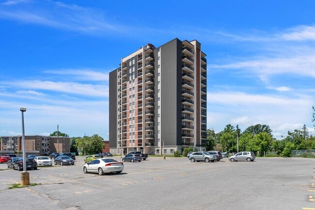 Building Photo - 175 Park Street