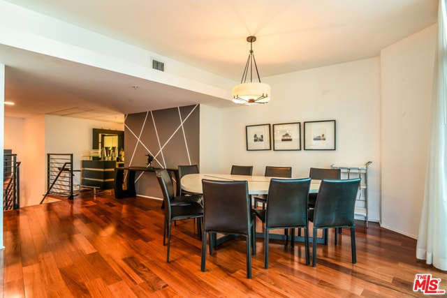 Building Photo - 13700 Marina Pointe Dr