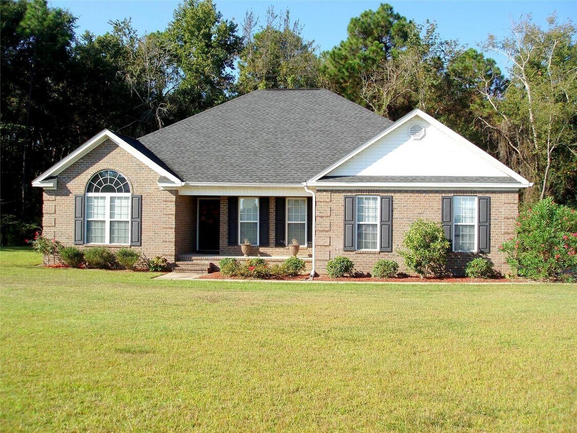 Foto principal - 1613 Hucknall Pl