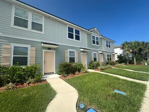 Building Photo - 104 Whispering Brk Dr