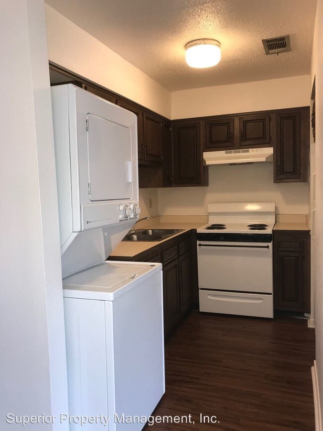Foto del edificio - 4480 Pontchartrain Dr