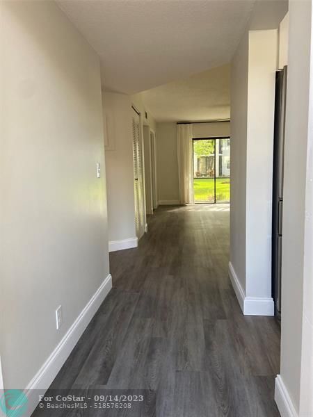 Building Photo - 1505 Congressional Way