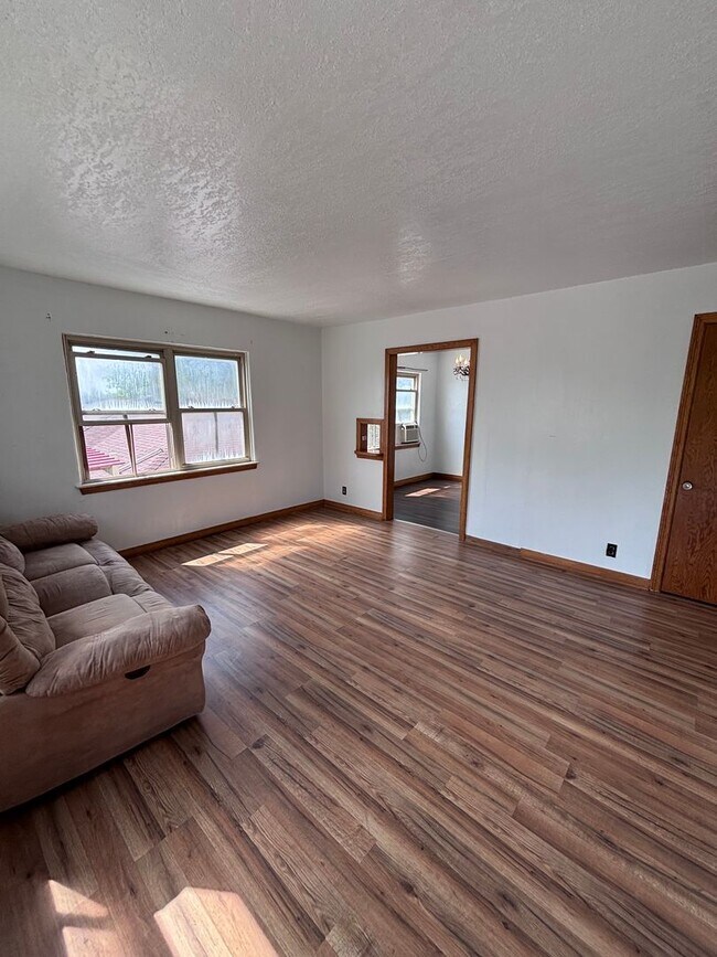 Foto del edificio - Adorable 1 bedroom studio in El Reno!