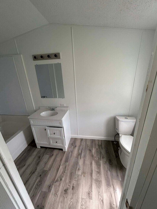 Foto del edificio - 112 Briarcreek Ln