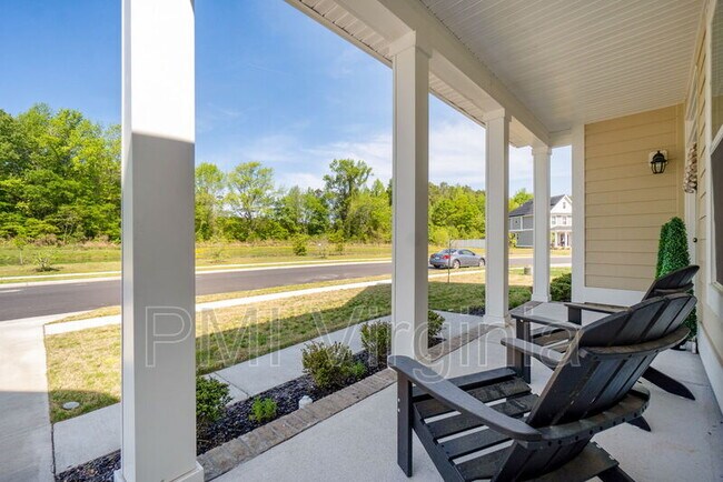 Building Photo - 3813 Longhill Arch