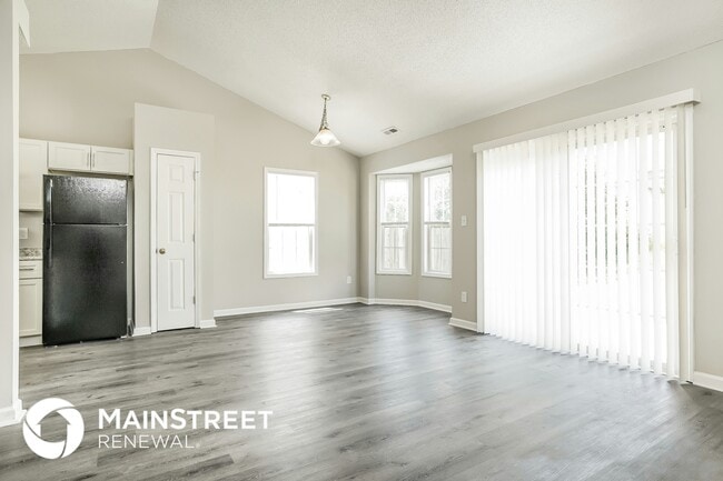 Foto del edificio - 5165 Julip Dr