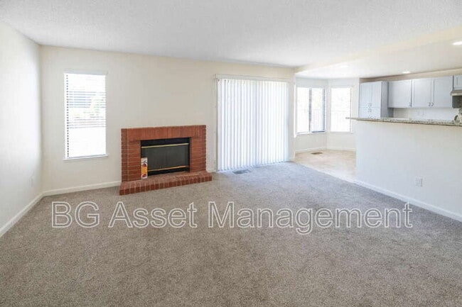 Foto del edificio - 238 Cinnabar Way