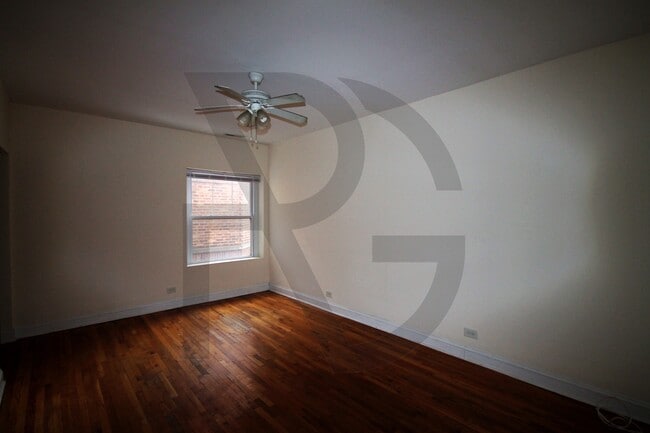 Building Photo - 3527 N Broadway St