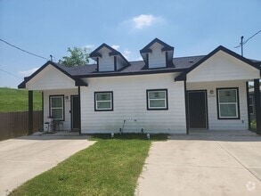 Building Photo - 9834 Racine St