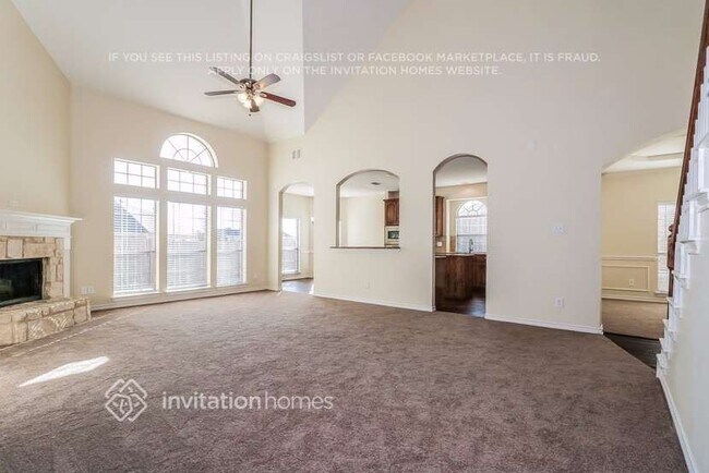 Building Photo - 6829 Muleshoe Ln