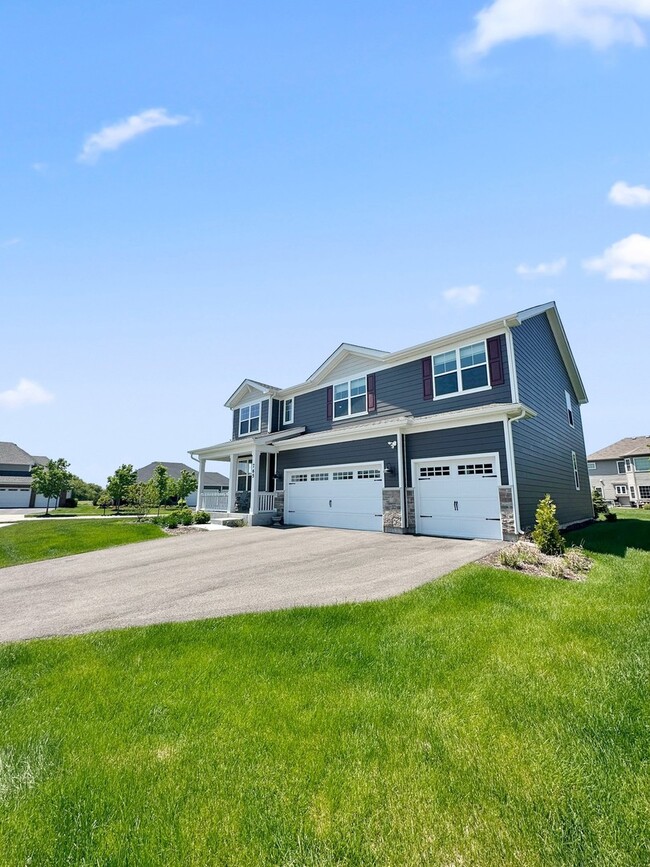 Building Photo - 765 Kentshire Cir