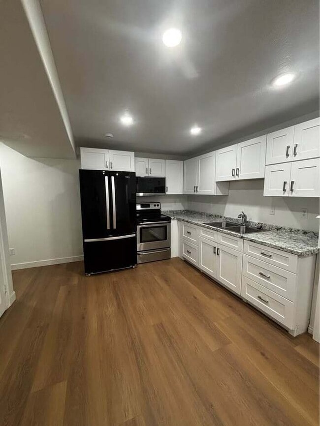Building Photo - Great basement rental in Eagle Mountain