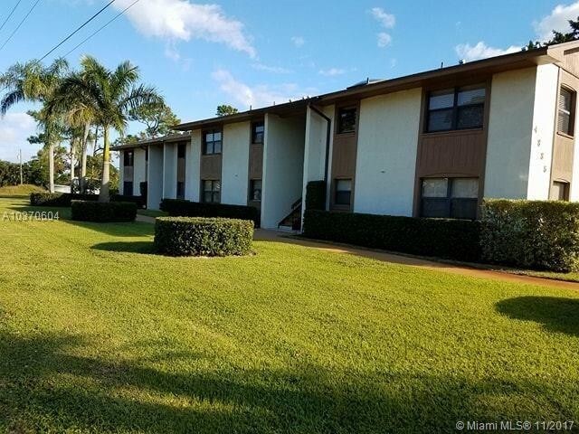 Foto del edificio - 4885 SE Capstan Ave