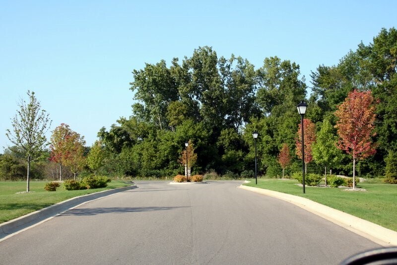 Foto del edificio - 8770 Cobblestone Rd