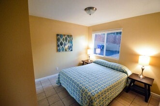 Building Photo - 3202 S Barcelona St