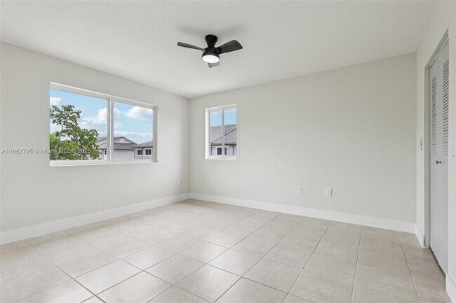 Foto del edificio - 15470 SW 284th St